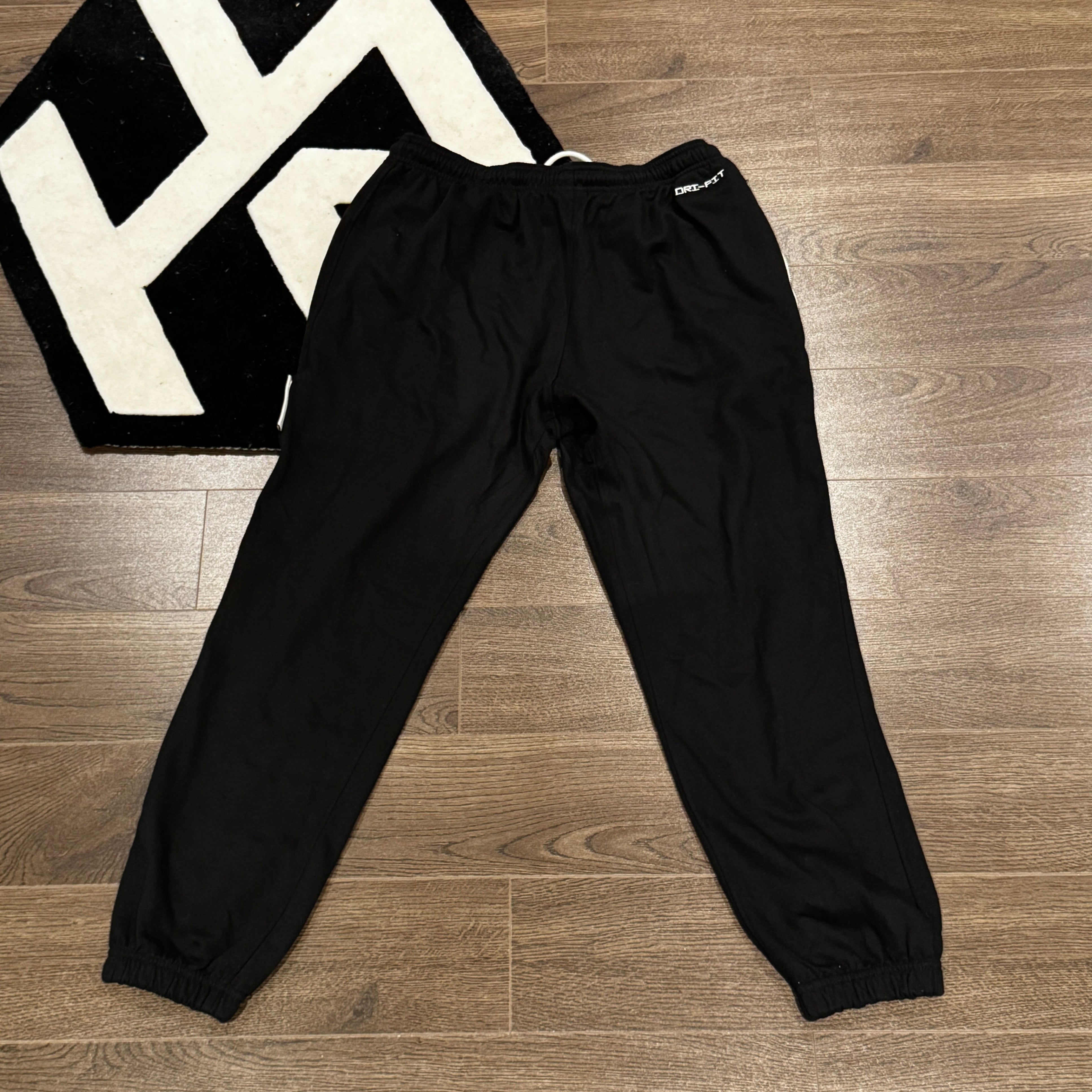Hoop Armour™ Elite Circuit Black Fleece Track Pants